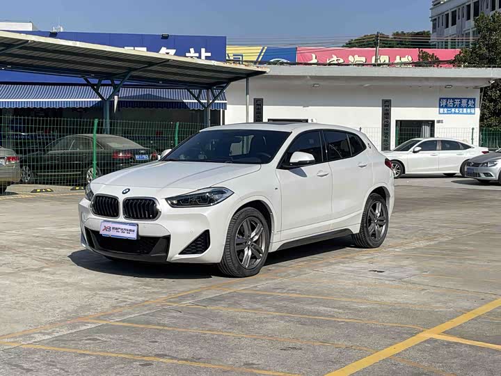 Фото 1 - BMW X2