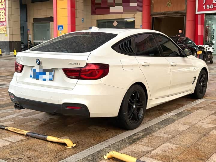 Фото 8 - BMW 3 Series GT