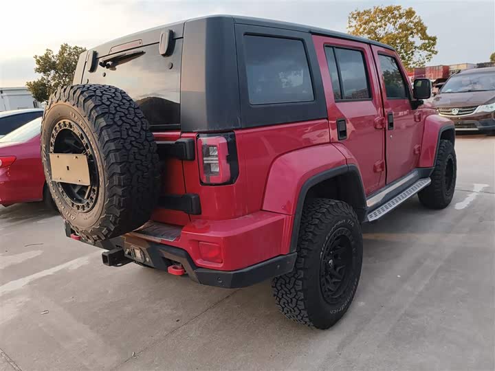 Фото 7 - BAIC Beijing BJ40