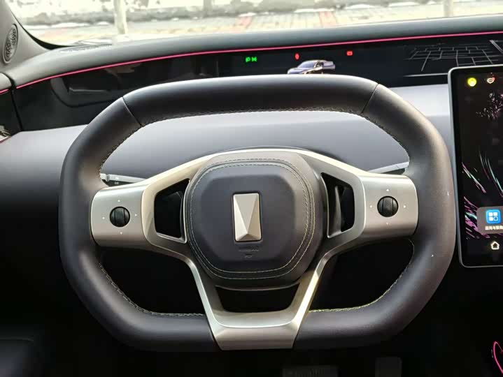 Фото 8 - Avatr 07