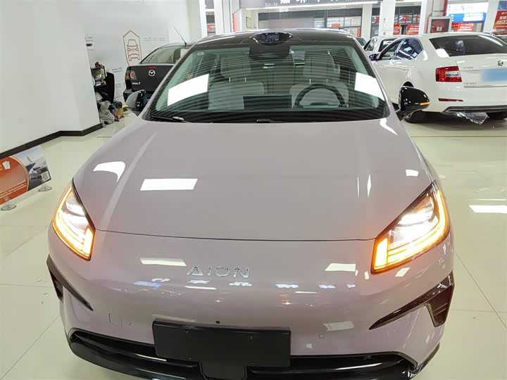 Фото 3 - GAC Aion RT