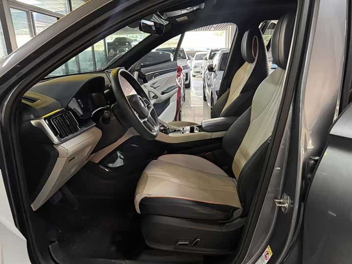 Фото 6 - BYD Song Plus Hybrid/EV