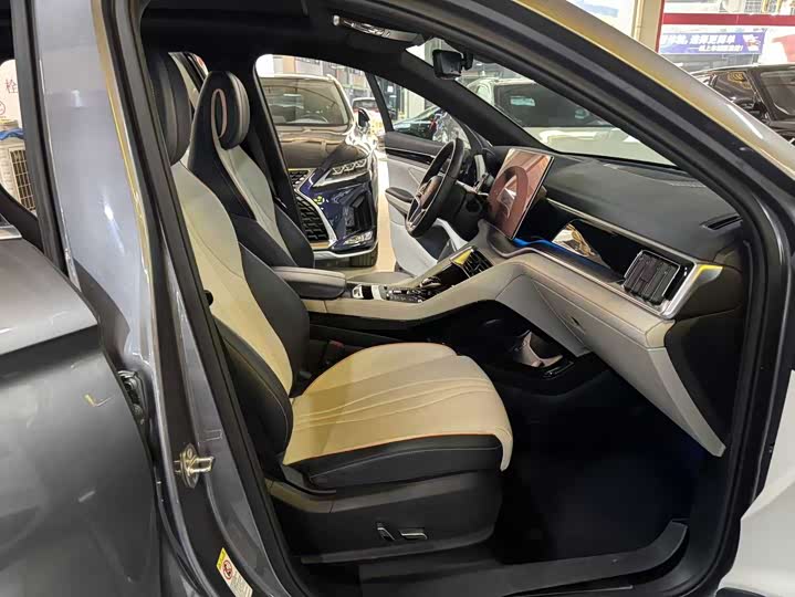 Фото 8 - BYD Song Plus Hybrid/EV