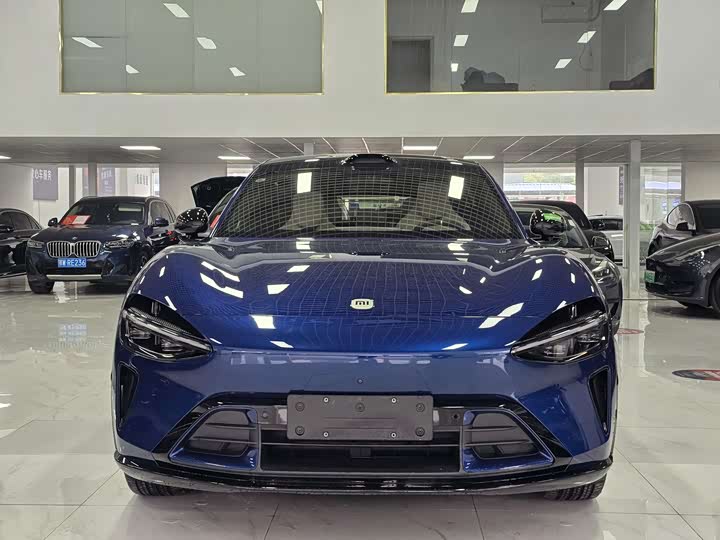 Фото 2 - Xiaomi YU7