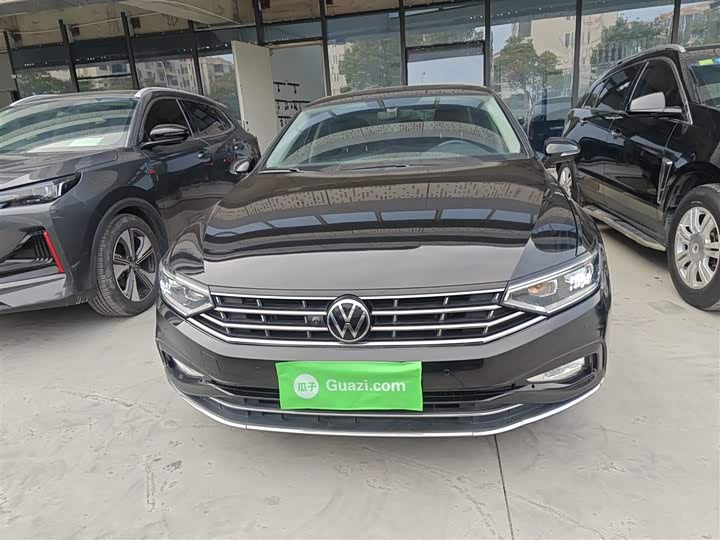 Фото 3 - Volkswagen Magotan