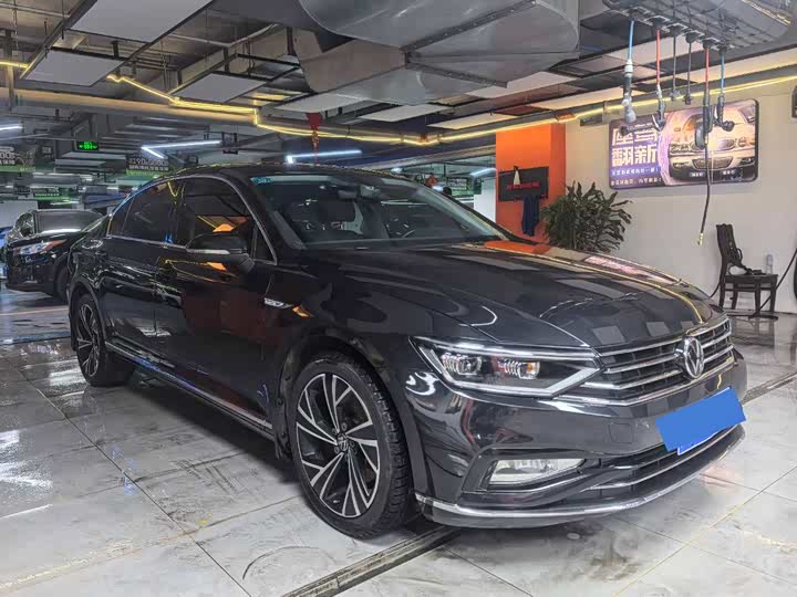 Фото 3 - Volkswagen Magotan