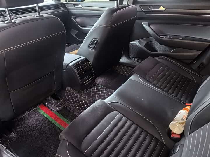 Фото 7 - Volkswagen Magotan