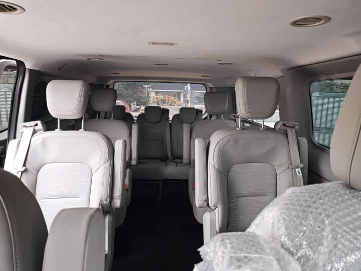 Фото 9 - Ford Transit