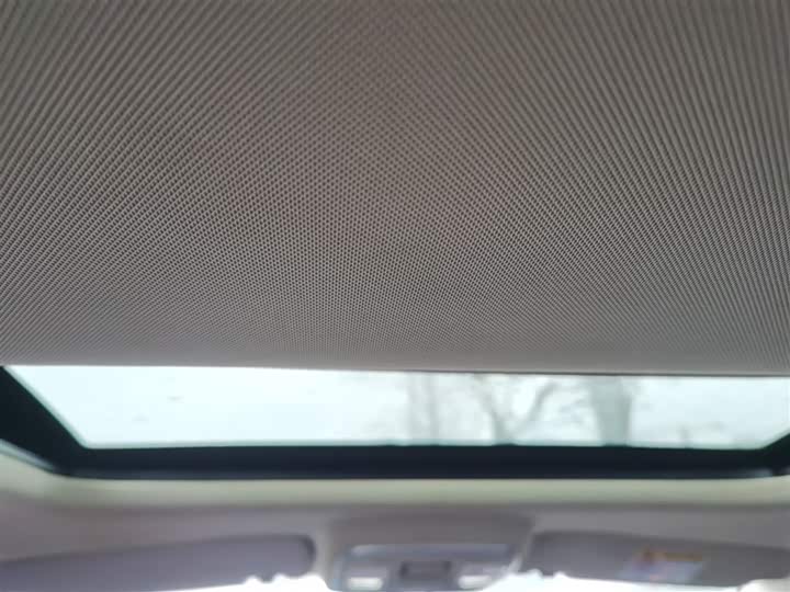 Фото 9 - Geely Emgrand GS