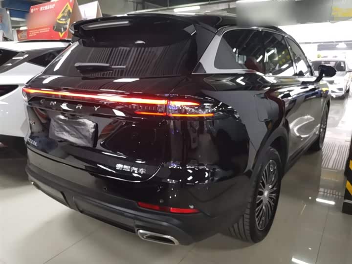 Фото 7 - Chery Tiggo 8L