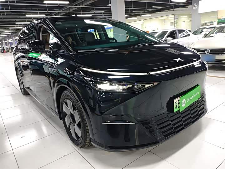 Фото 4 - XPeng X9