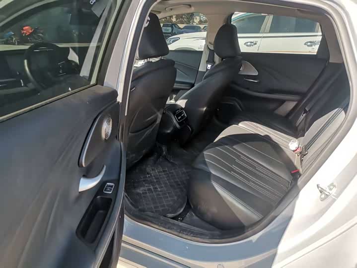 Фото 6 - Chery Fulwin A8