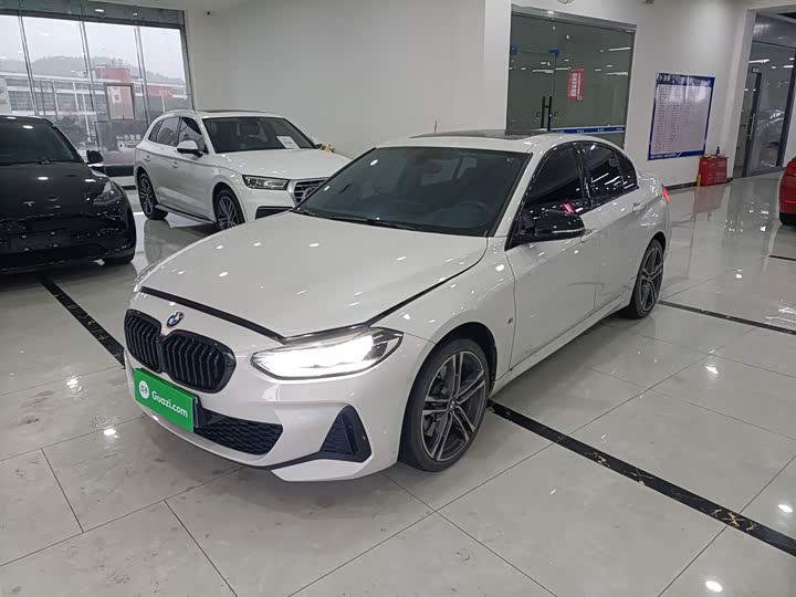 Фото 2 - BMW 1 Series