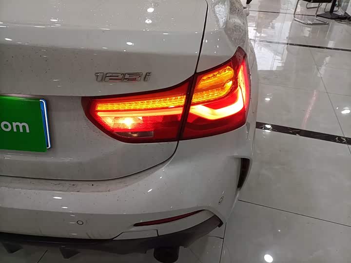 Фото 8 - BMW 1 Series