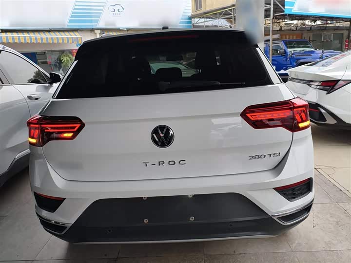 Фото 6 - Volkswagen T-Roc