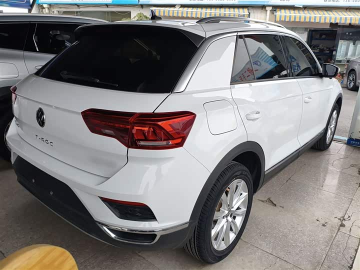 Фото 7 - Volkswagen T-Roc