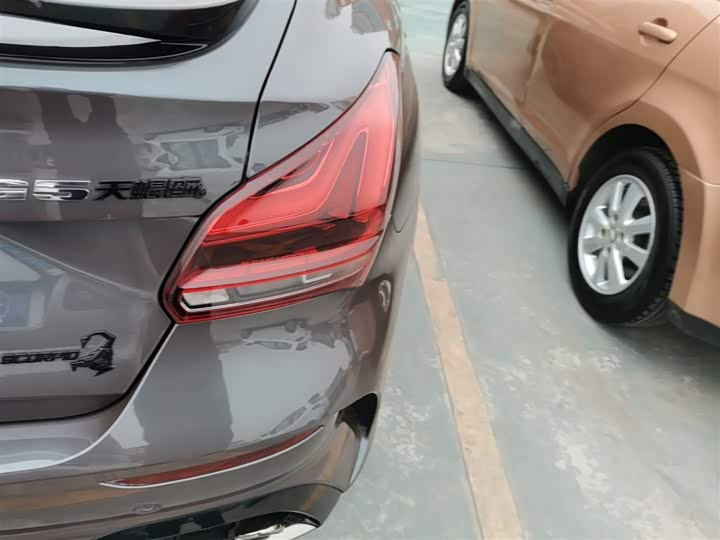 Фото 8 - MG Motor 5 Scorpio