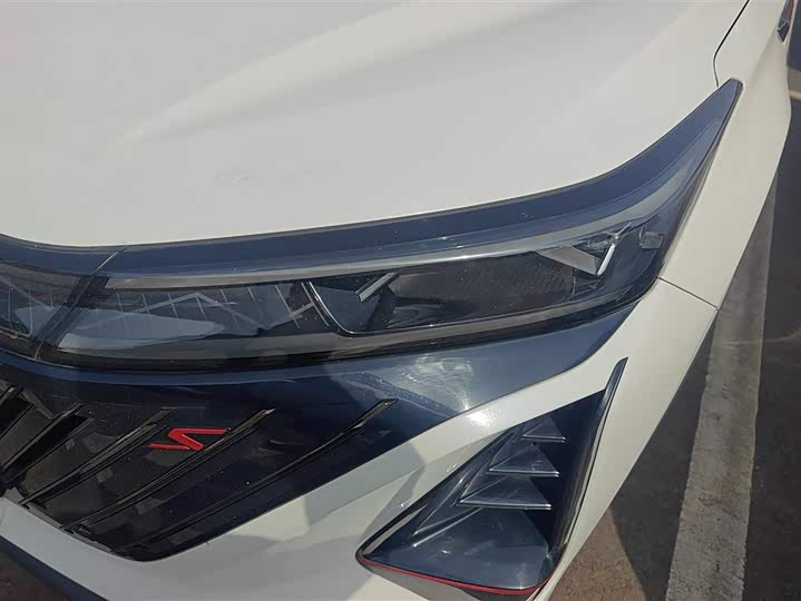 Фото 5 - Changan CS75 Plus