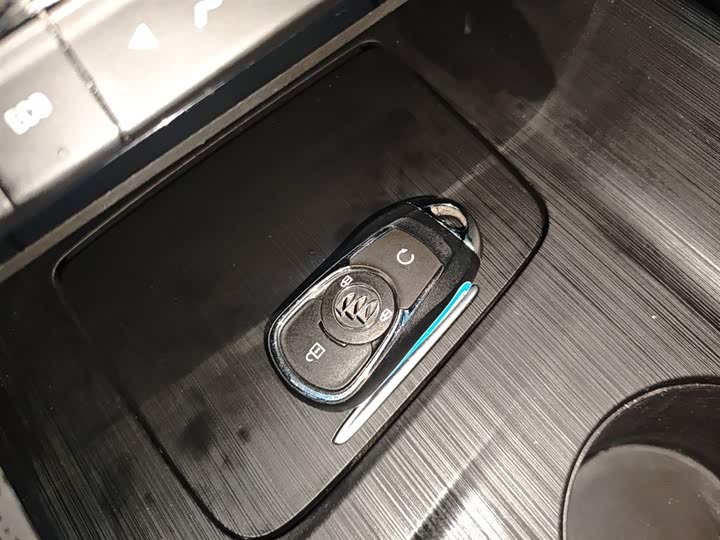 Фото 9 - Buick Velite 6