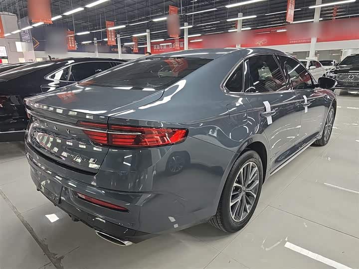 Фото 7 - Geely Preface