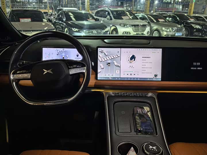 Фото 8 - XPeng G9