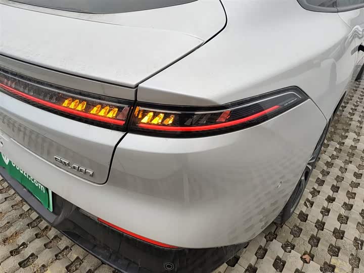 Фото 8 - Dongfeng Yipai eπ 007