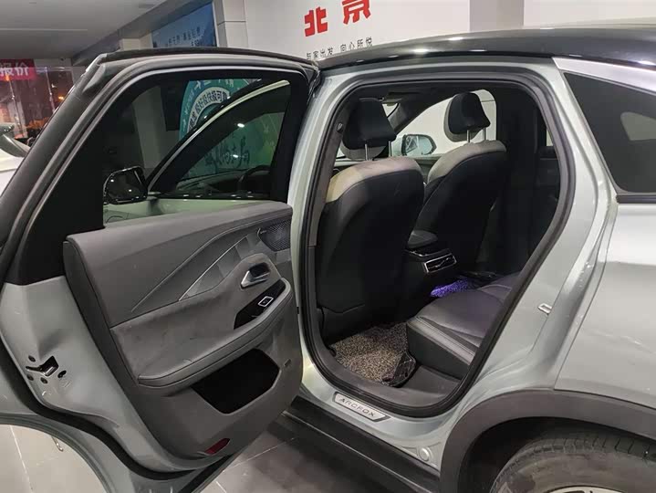 Фото 8 - BAIC Arcfox Alpha S