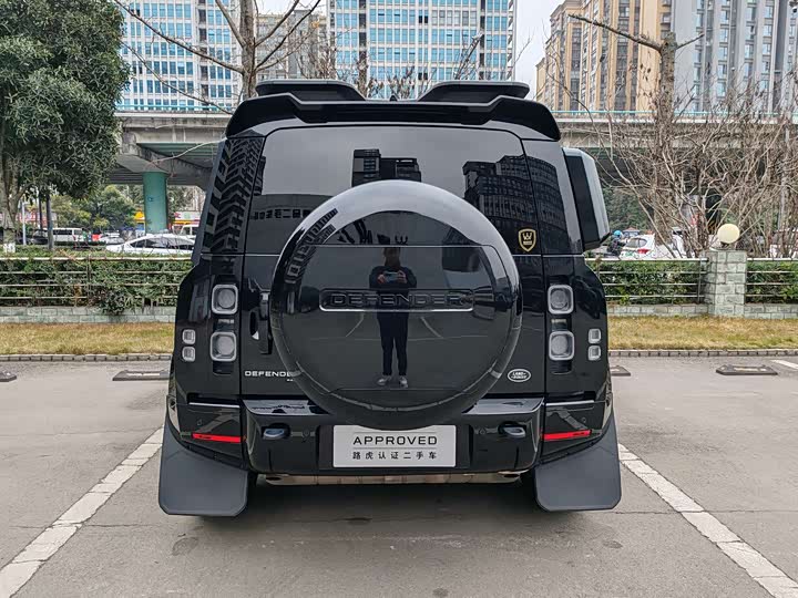 Фото 6 - Land Rover Defender