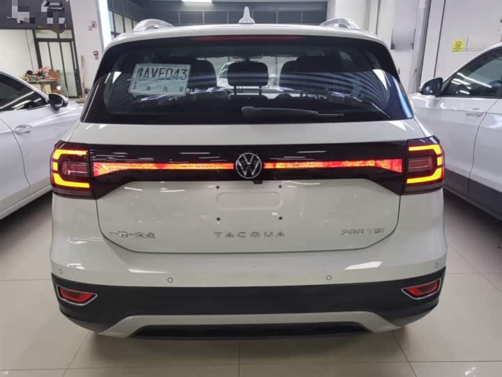 Фото 6 - Volkswagen Tacqua