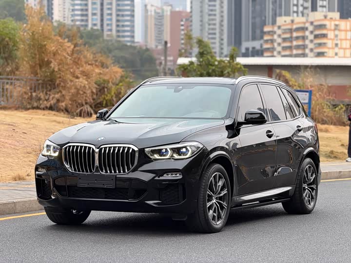 Фото 1 - BMW X5