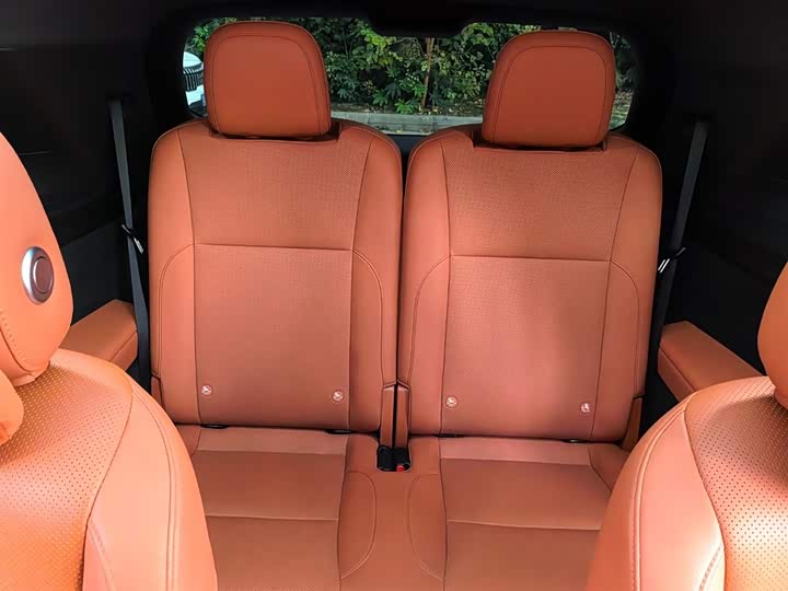 Фото 9 - LiXiang L8