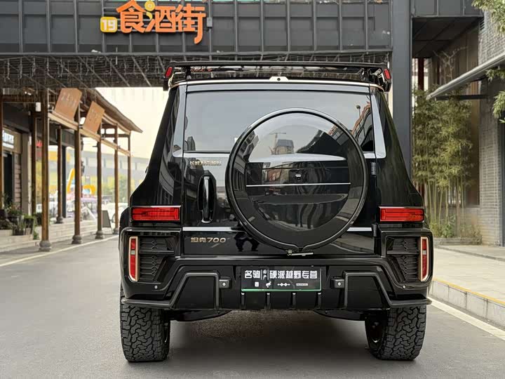 Фото 6 - Tank 700 Hybrid