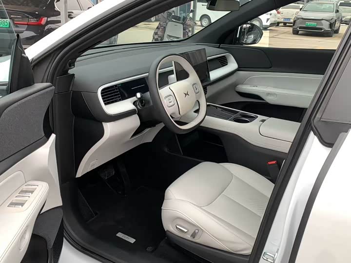 Фото 4 - XPeng G6