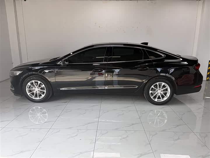 Фото 5 - Buick LaCrosse