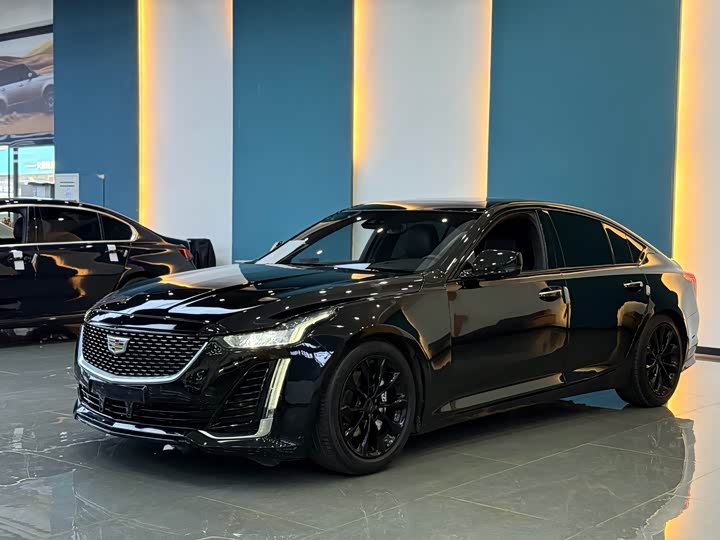 Фото 1 - Cadillac CT5