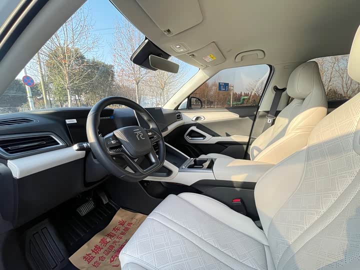 Фото 8 - BYD Yuan Up