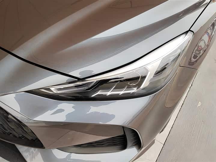 Фото 5 - MG Motor 5