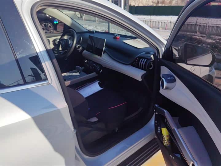 Фото 8 - BYD Yuan Plus