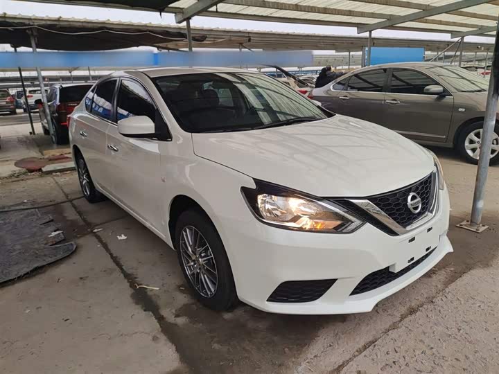 Фото 4 - Nissan Sylphy