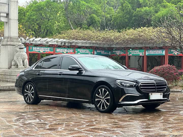 Фото 2 - Mercedes-Benz E-Class Hybrid