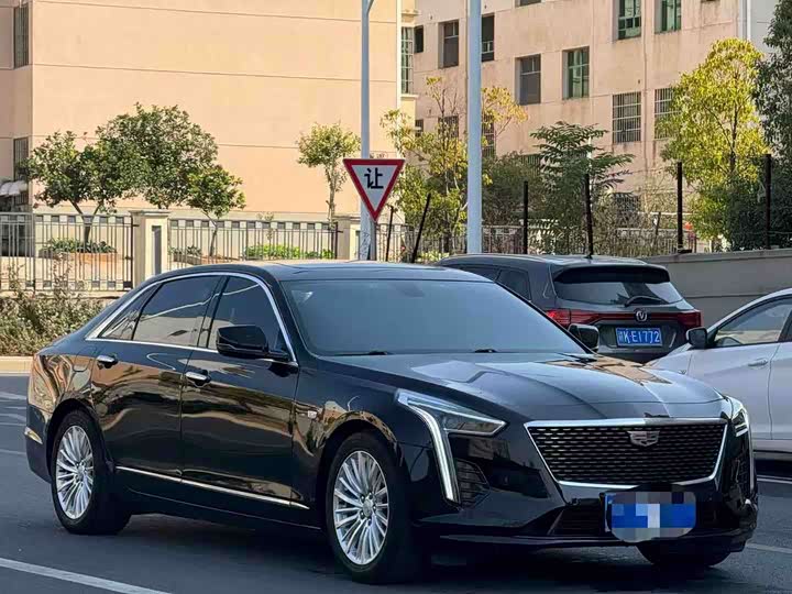 Фото 2 - Cadillac CT6