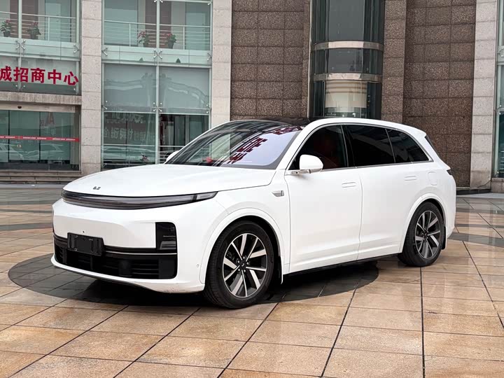 Фото 1 - LiXiang L7