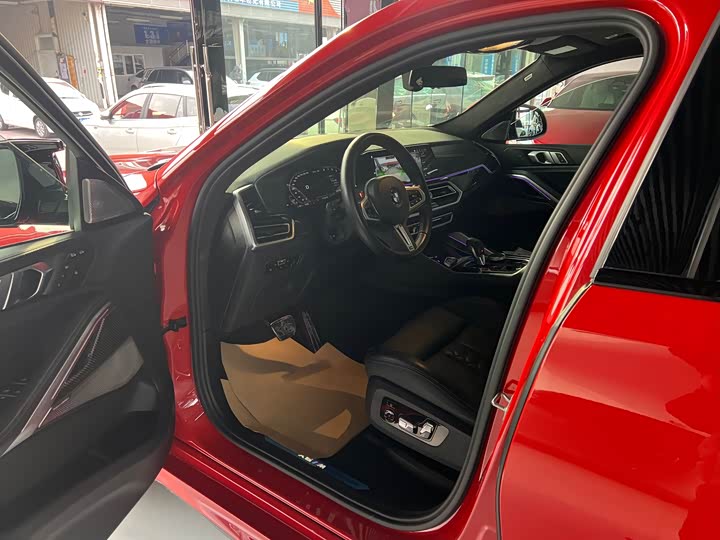 Фото 9 - BMW X6 M