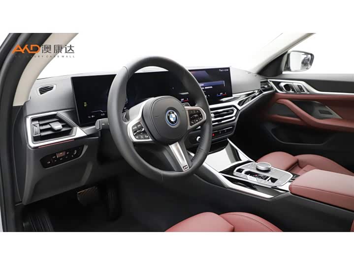 Фото 6 - BMW i4