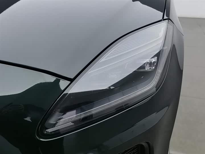 Фото 7 - Jaguar E-Pace