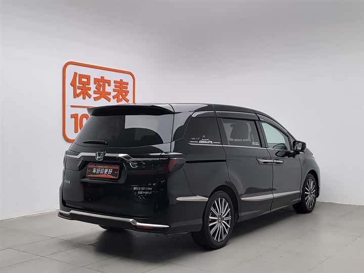 Фото 2 - Honda Elysion