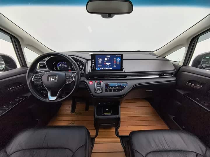 Фото 5 - Honda Elysion