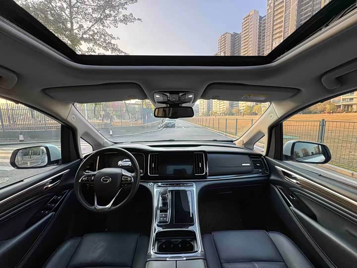 Фото 5 - GAC Trumpchi M8