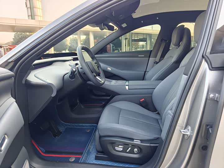 Фото 9 - Xiaomi YU7