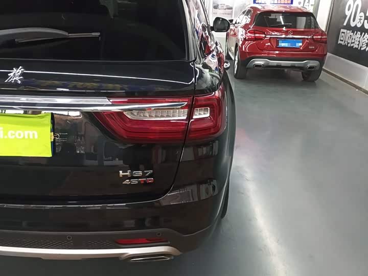 Фото 8 - Hongqi HS7